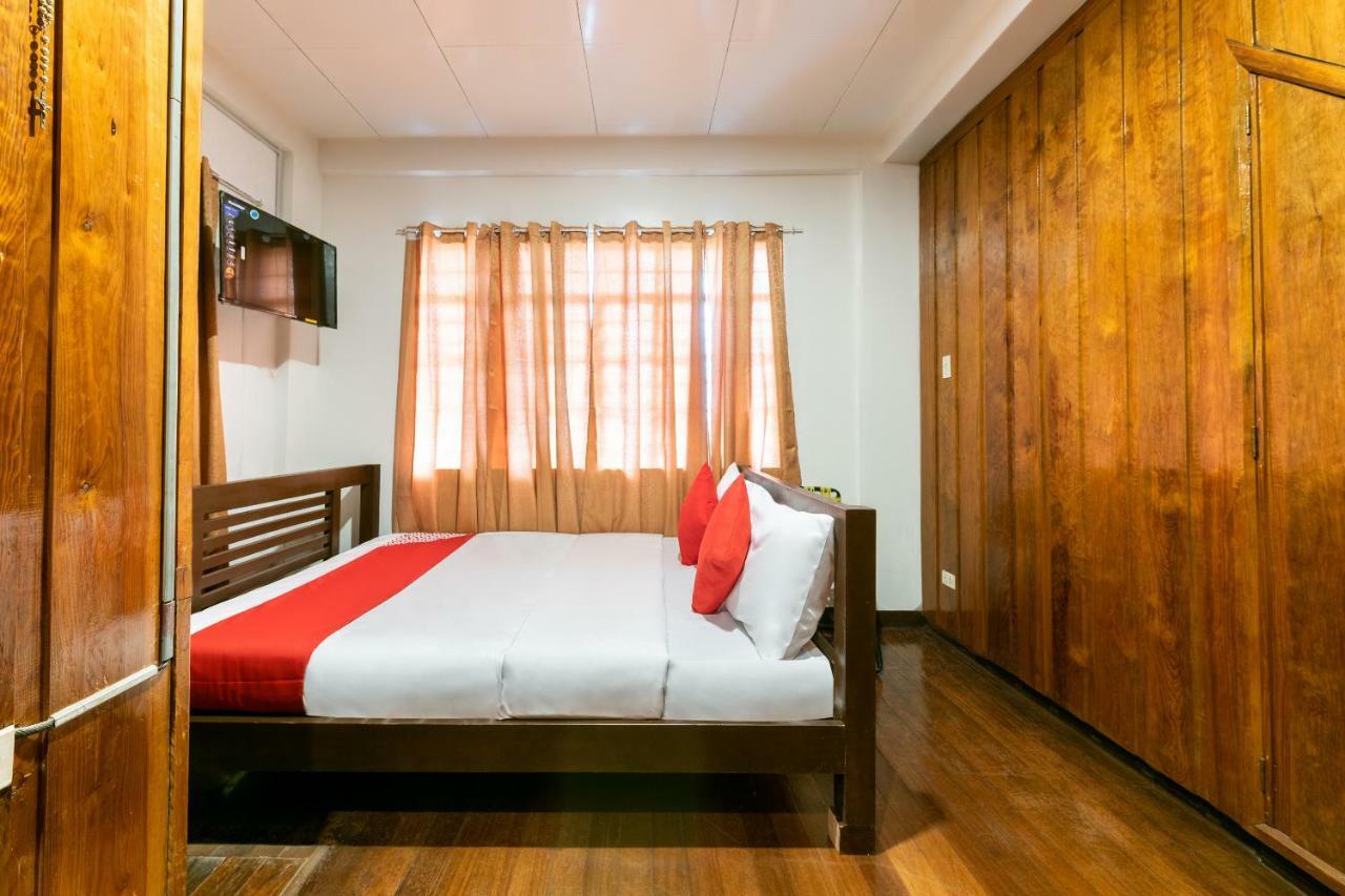 Oyo 122 The Peak Pines Pension Багио Экстерьер фото