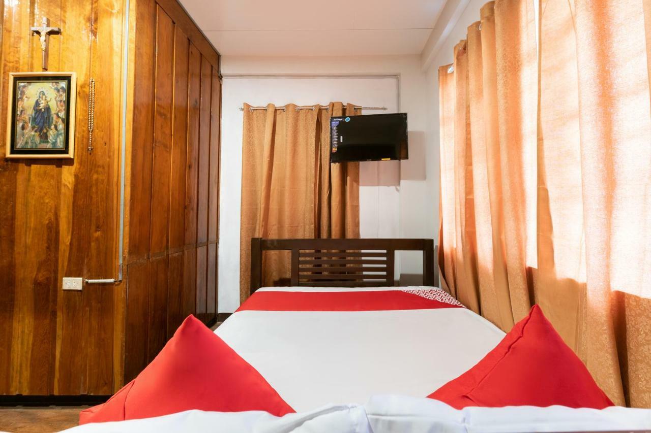 Oyo 122 The Peak Pines Pension Багио Экстерьер фото
